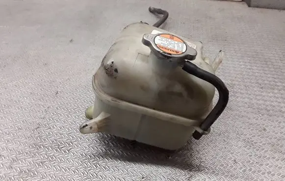 KIA Sportage Coolant expansion tank/reservoir 