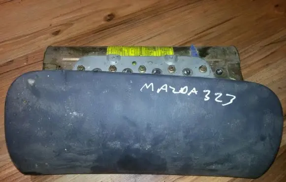 Mazda 323 Passenger airbag UT1230103