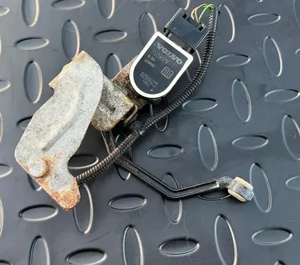 Volvo V40 Headlight/headlamp level sensor 31258179 31340262