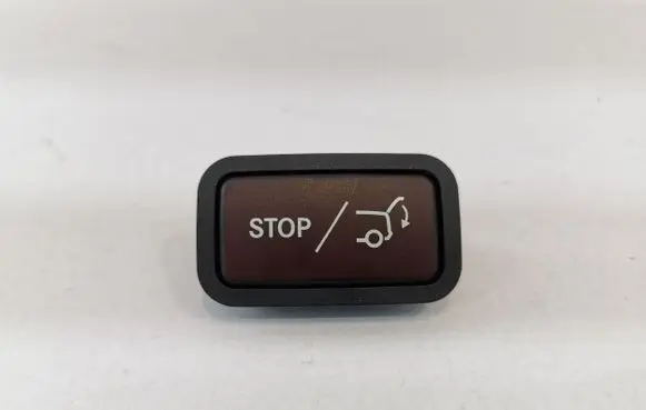 Mercedes-Benz C W204 Tailgate/boot open switch button A2128210651