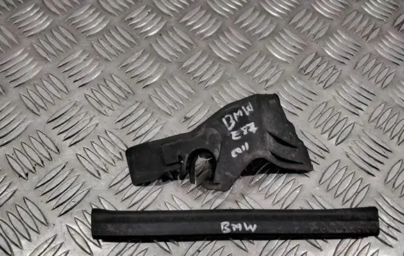 BMW 1 E81 E87 Engine compartment rubber 7182060