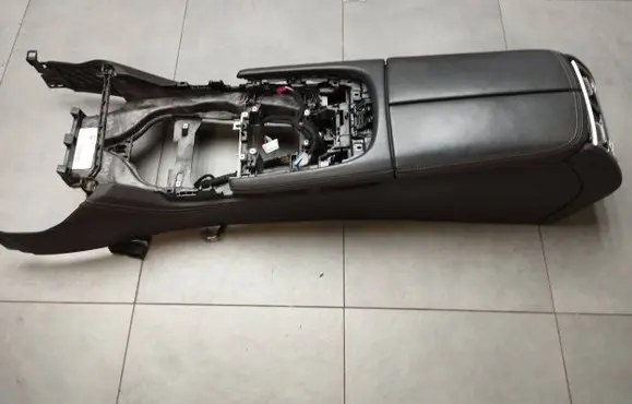 BMW 7 G11 G12 Center console 94255711
