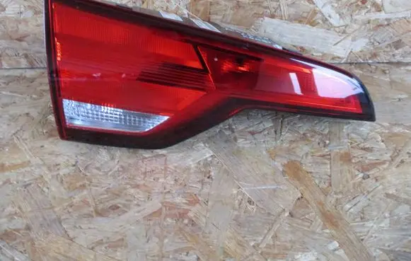 Audi A4 S4 B9 Tailgate rear/tail lights 8W9945075