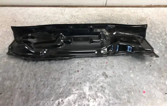 Skoda Rapid (NH) Wiper trim 6RA805275BILI 6RA805275