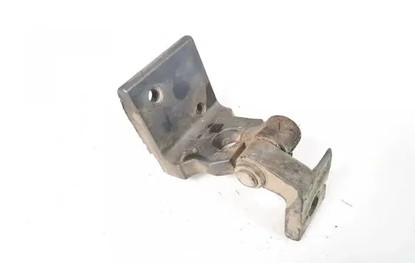 Audi A4 S4 B5 8D Rear door lower hinge 8d0833402