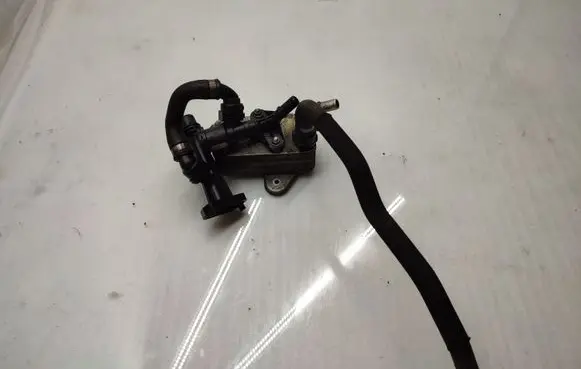 BMW 3 F30 F35 F31 Gearbox / Transmission oil cooler 7800408