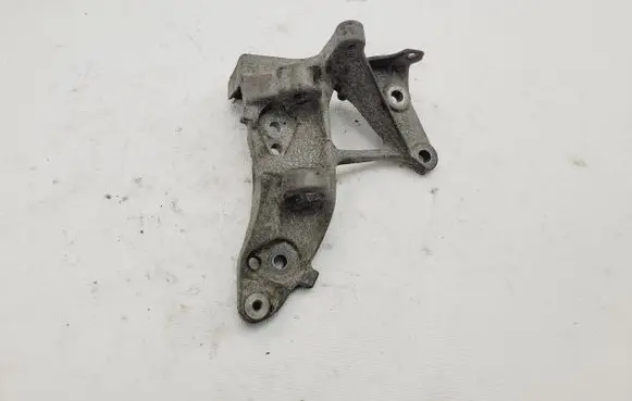 Peugeot Partner Generator/alternator bracket 965324948