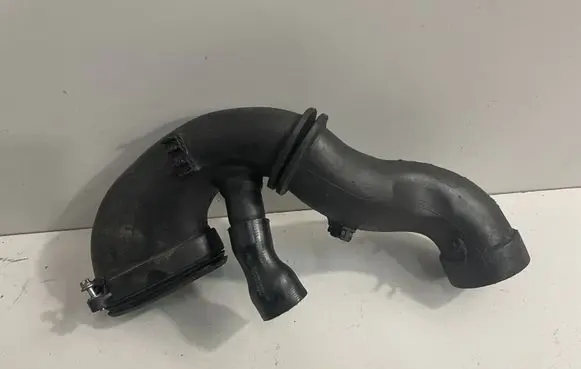 BMW 5 E60 E61 Air intake hose/pipe 7794172