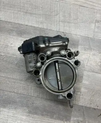 BMW 5 G30 G31 Throttle valve A2C15022500 8623324