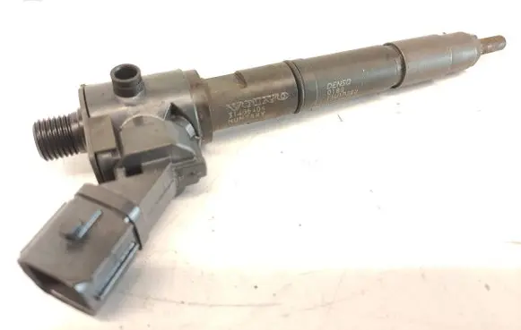 Volvo V60 Fuel injector VEA132370010AAB 36010045