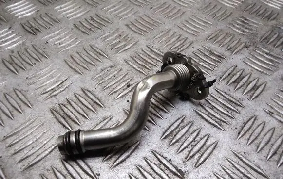 Skoda Yeti (5L) Turbo turbocharger oiling pipe/hose 03L145736 03L145736D