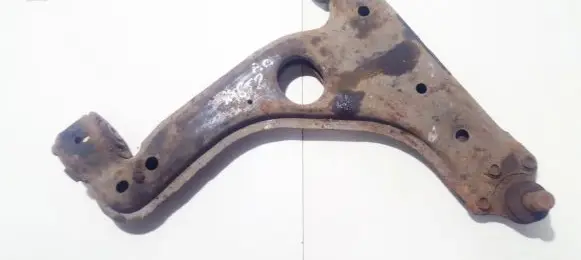Opel Vectra B Front lower control arm/wishbone