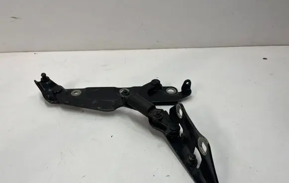 Jaguar XF Tailgate/trunk/boot hinge 8X2342700