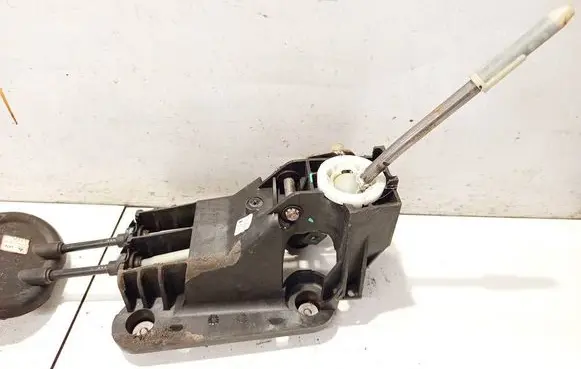 Citroen C3 Gear shifter/selector 9683711580