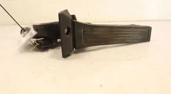 Hyundai i40 Accelerator throttle pedal
