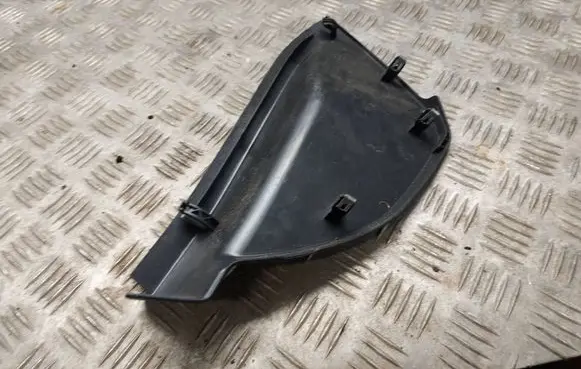 Mercedes-Benz E W212 Dashboard side end trim A2126800607