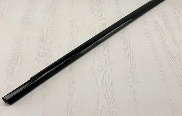 BMW i4 Rear glass trim 7482967 482967968