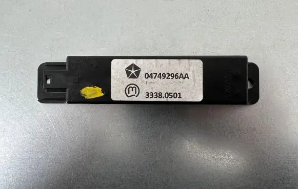 Jeep Grand Cherokee Keyless (KESSY) go control unit/module 04749296AA