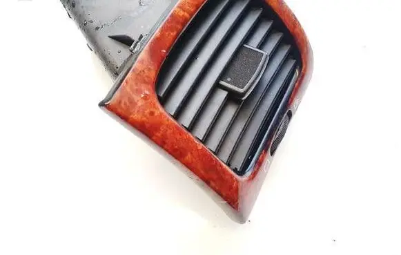 Dashboard side air vent grill/cover trim