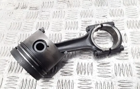 Peugeot 306 Piston with connecting rod
