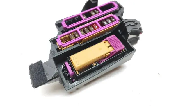 Audi A5 Sportback 8TA Fuse module 8K0971846