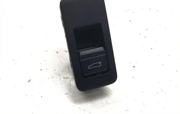 BYD Seal Tailgate/trunk/boot open switch EKEA-3772060