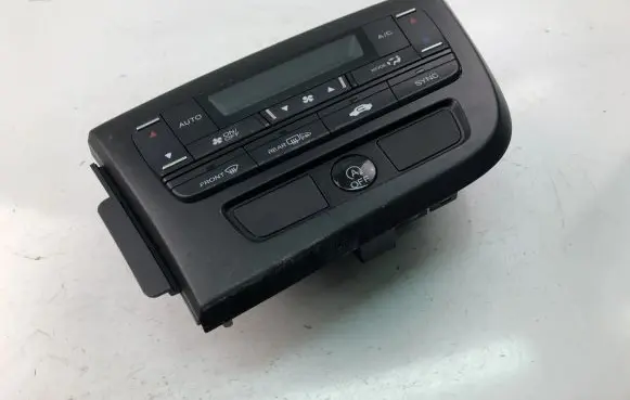 Honda Civic IX Interior fan control switch 79600TV8