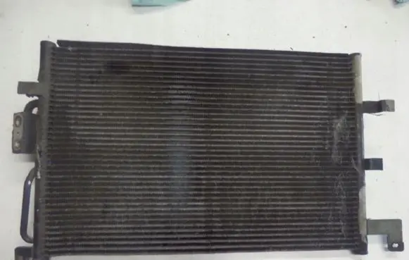 Air conditioning (A/C) radiator (interior)