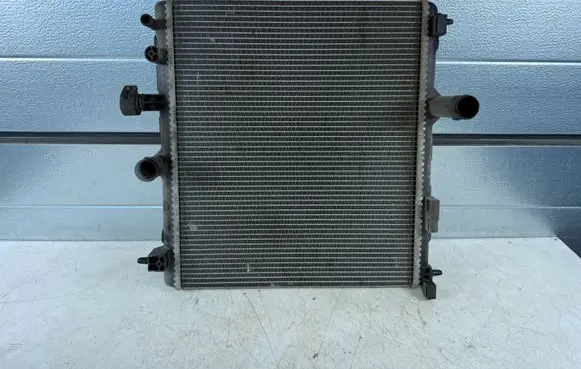 Peugeot 508 RXH Coolant radiator 9671771080