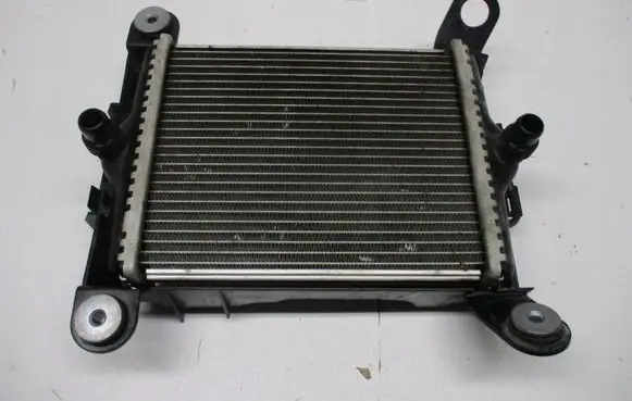 BMW 2 Active Tourer U06 Coolant radiator 9452275