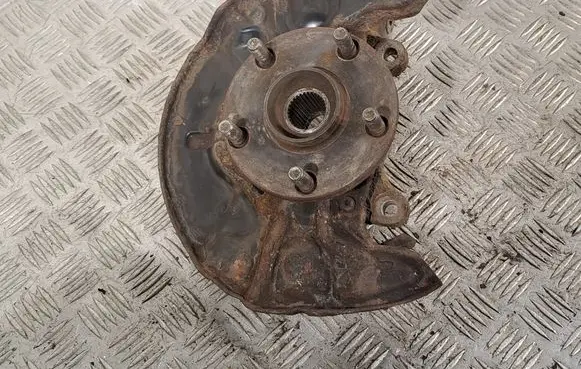 Toyota Avensis T250 Front wheel hub 4350205040 4321105060