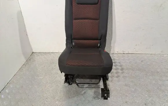 Toyota Verso Rear seat 