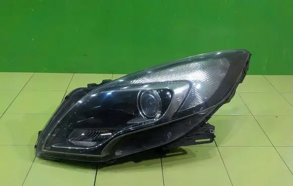 Opel Zafira C Headlight/headlamp 39009023LH