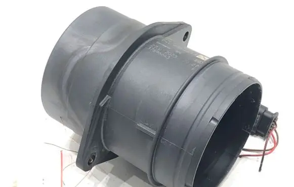 Volkswagen Transporter - Caravelle T6 Mass air flow meter 04E906461A