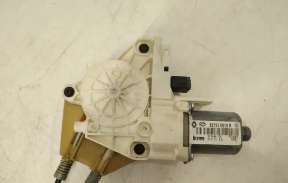Renault Fluence Rear door window regulator with motor 827200016R 827310013R