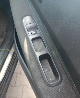 Peugeot 5008 Electric window control switch