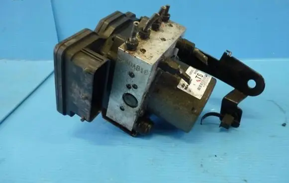 KIA Optima ABS Pump 589202t520