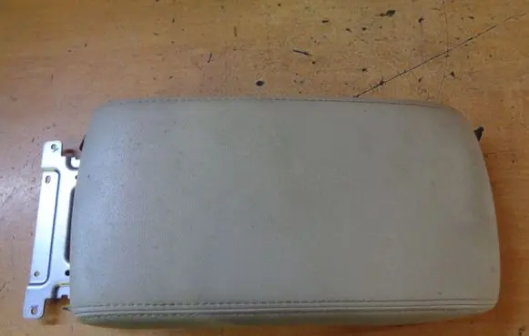 Subaru Legacy Armrest