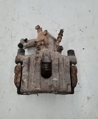 Opel Signum Rear brake caliper