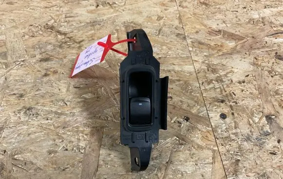 Subaru Legacy Electric window control switch 94263