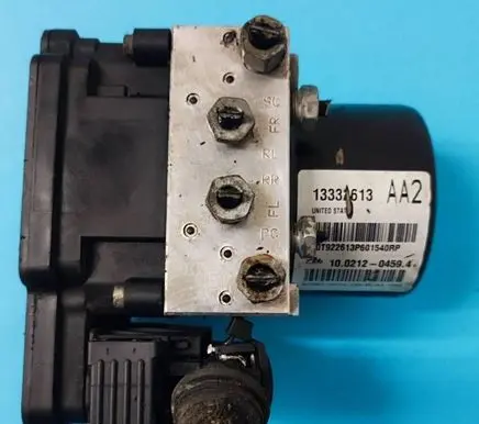 Opel Astra J ABS Pump 13330613 10021204594