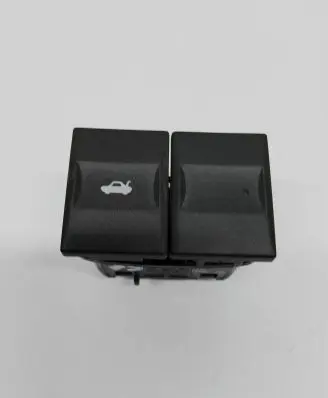 Ford Mondeo Mk III Tailgate opening switch 3S7T19B514AB
