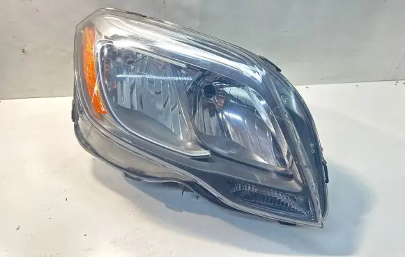 Mercedes-Benz GLK (X204) Headlight/headlamp 12518205 A2048204239 7322200000