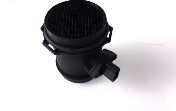BMW 5 E39 Mass air flow meter 1433567 0280217814