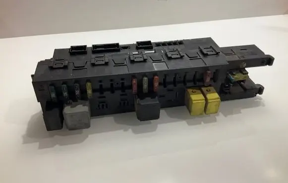 Mercedes-Benz C W203 SAM control unit 0035455201 5DK00797440 A0035455201