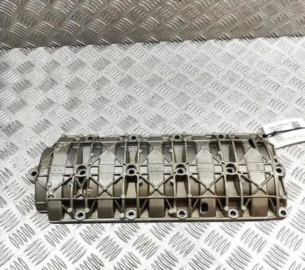BMW 2 F22 F23 Oil breather separator 7643045