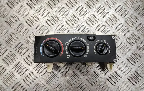 Renault Scenic I Climate control unit 663212P J64RAC 102042