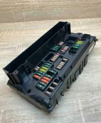 BMW 5 GT F07 Fuse module 9210861 17033442