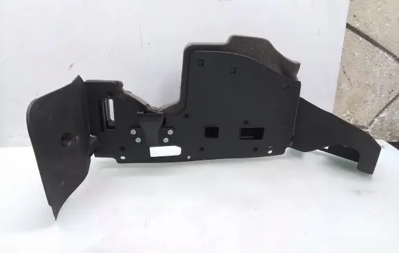 Dashboard lower bottom trim panel