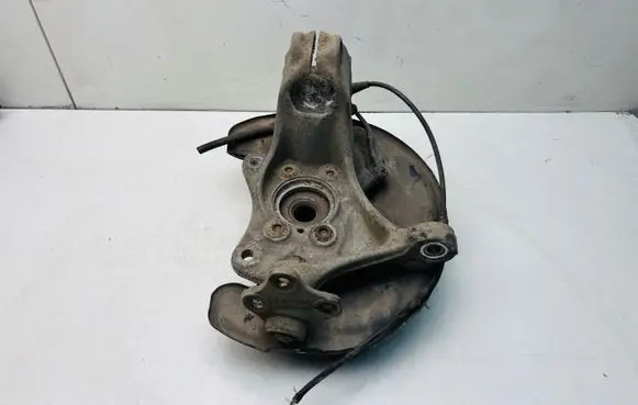 Audi TT TTS Mk2 Front wheel hub spindle knuckle 8J0407254D